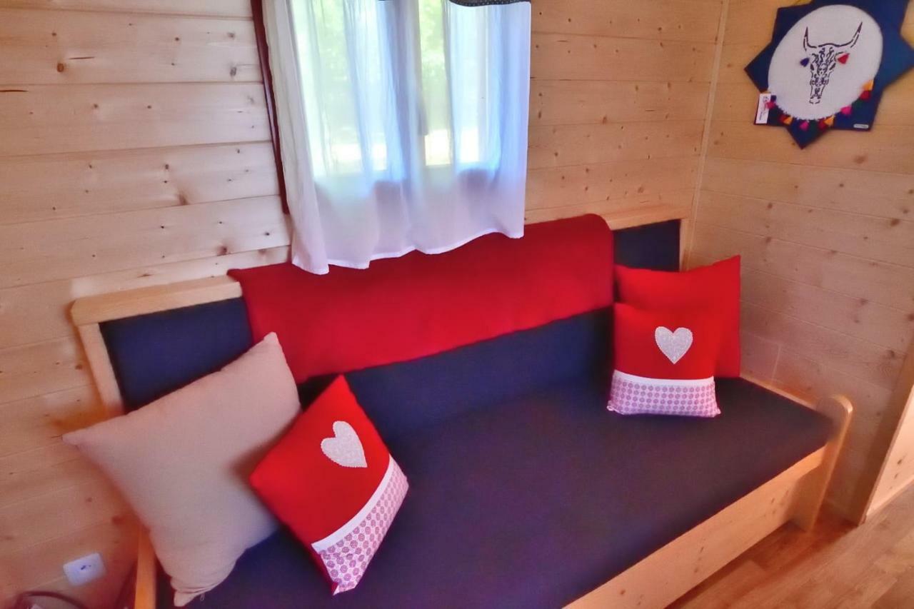 Gîte Roulotte - La clé du bonheur Orve Extérieur photo